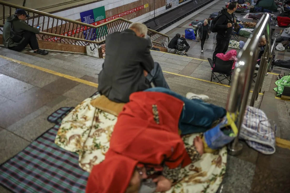 Метро Києва: як генератори та акумулятори запобігають зупинкам